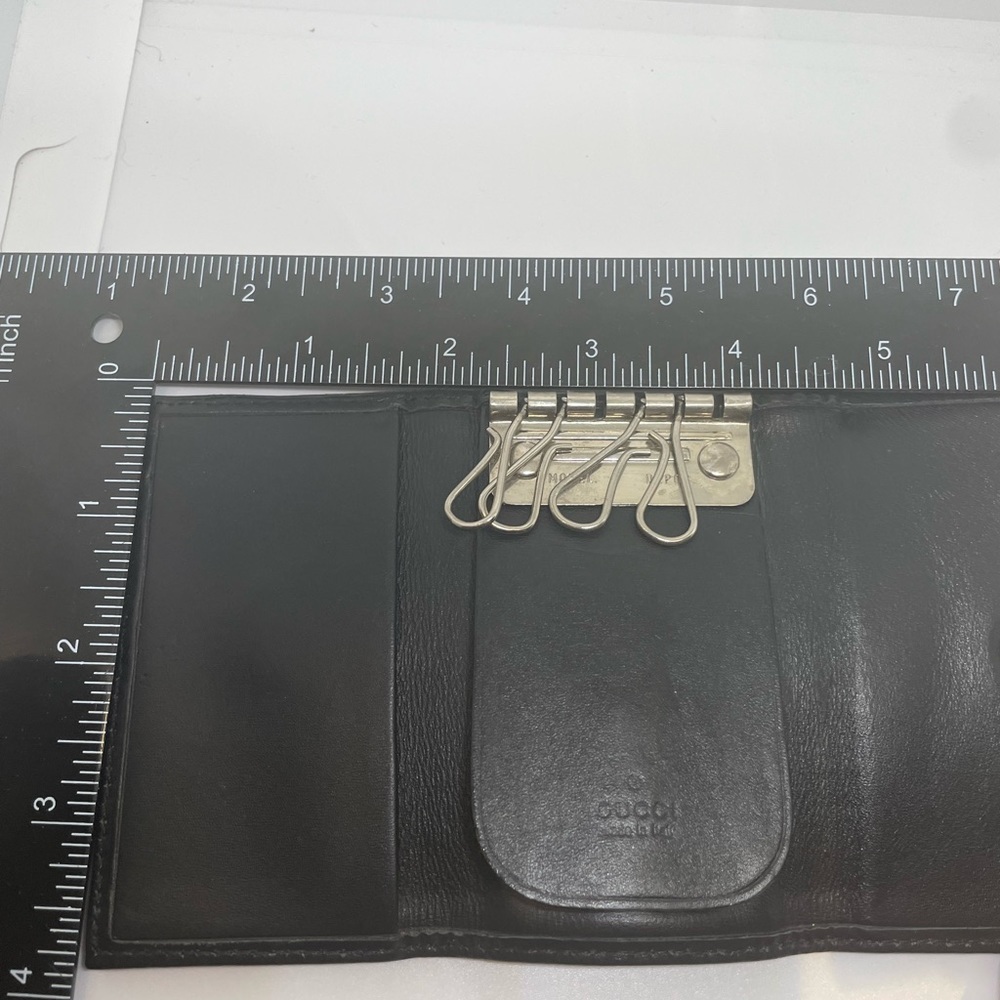 GUCCI key wallet GG canvas and leather inside Authentic used - Picture 8 of 8